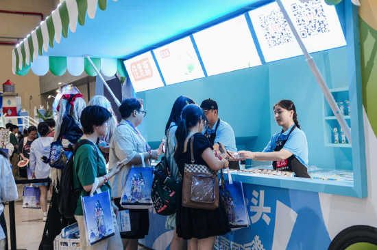 回迦过年啦!《FGO》FES 2025线下纪念展现场沉浸式体验直击