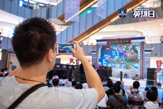 精彩对战引人围观