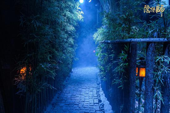 《心之镜》密室内景图