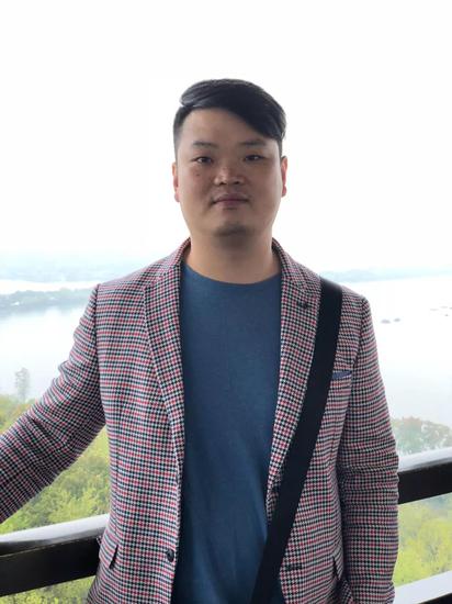 九龙云天首席执行官 卿赟