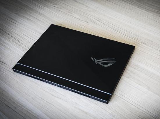 发烧配置轻薄有型 玩家国度冰刃3上手体验