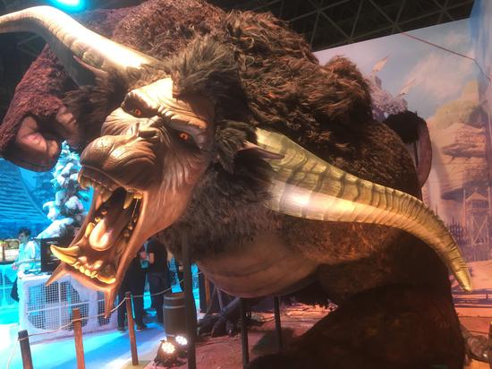 怪物猎人世界冰原金狮子狩猎实机演示10月10日免费推出