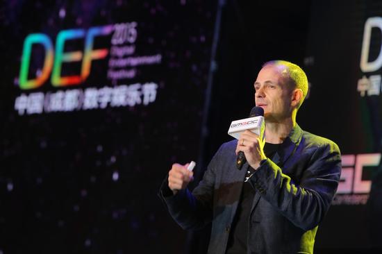 谷歌全球游戏合作关系主管Sergio Salvador演讲：