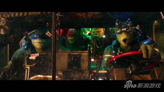 四只忍者龟悉数登场