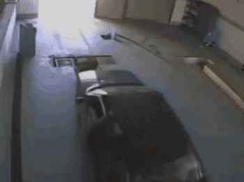 一下子回到了默片时代的感觉