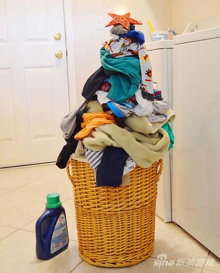 专属于家里洗衣间的圣诞树