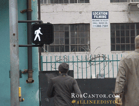 信号灯内心OS：这是今天第15个拍我的傻逼