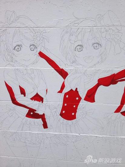 想要达到这种填满的程度必须来回上色好几次！