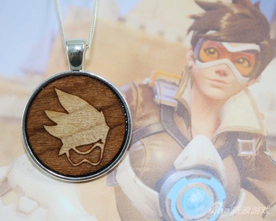 国外大神自制暴雪游戏主题项链