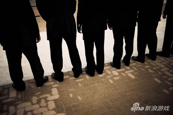 注：本文部分照片取自ANTON KUSTERS的摄影作品