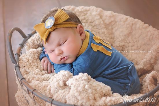 8天大小北鼻Cos《辐射4》