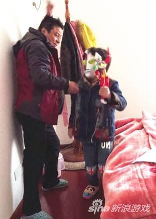 变身奥特曼终被打