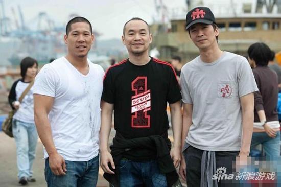 黄立成是电玩《英雄联盟》的爱好者