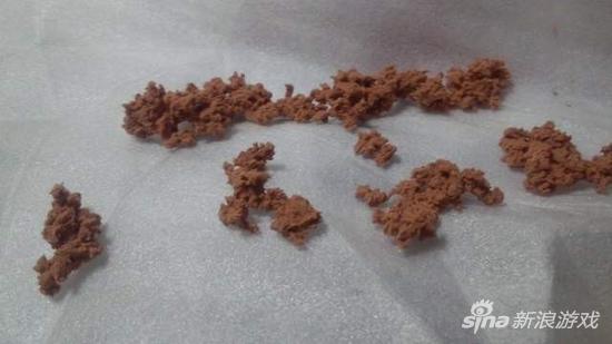 然后把木头粘土搓成“肉末”