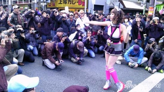 买相机教撩妹 日本尼康开设COS摄影教学服务