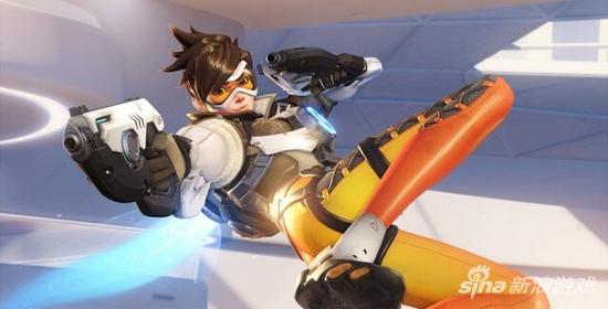 《守望先锋》女角色Tracer