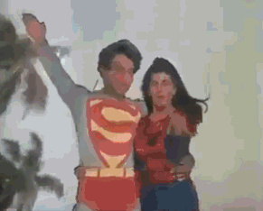 他们的电影也是紧跟时代节奏……