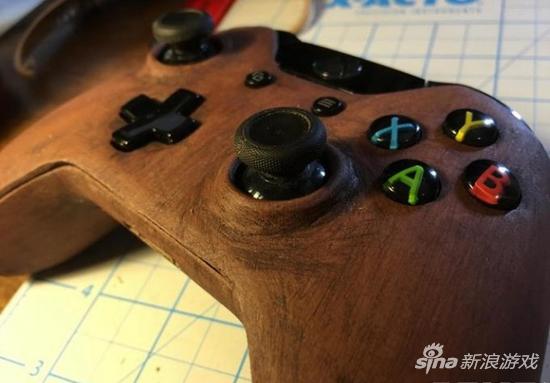 粉丝制作木制面板XboxOne手柄