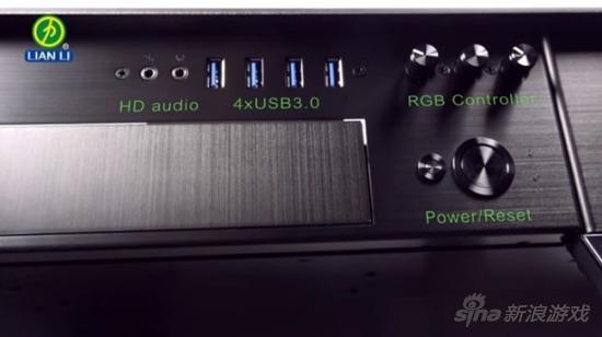 一张桌子变成一台高大上的PC机