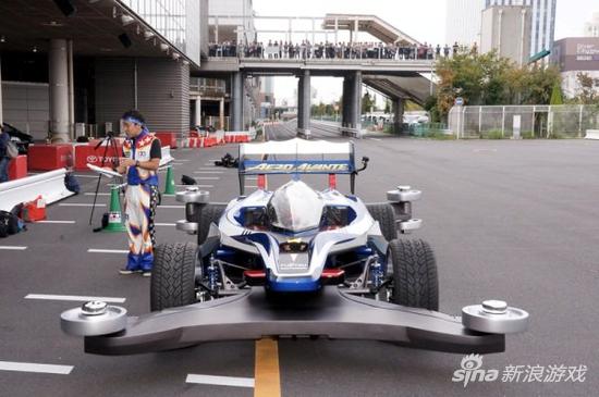 1/1大小可驾驶四驱车欣赏