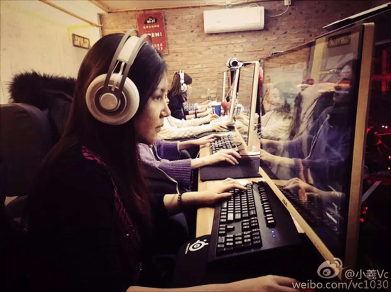 中国第一支女子战队5LOVE出战WESG2016(41108