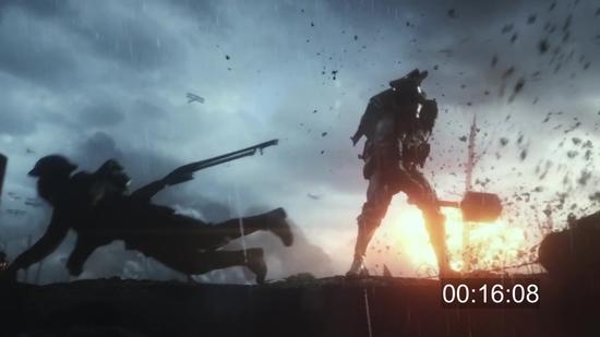 德国士兵手持工兵铲极为锋利，被击倒的是可能一位美国士兵，因为他带着一把温彻斯特霰弹枪。