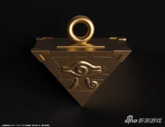 日本展出的纯金制千年积木