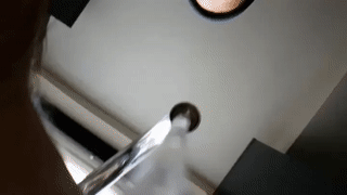 感觉有些喘不过气来