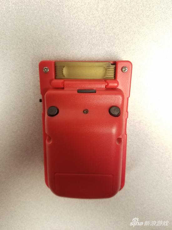 迷你Gameboy背面