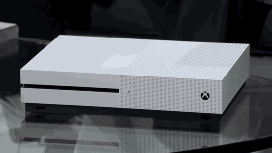 XboxOne S和老版机对比