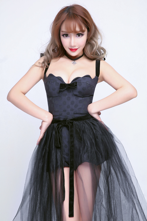 LOL最胸女主播小訫