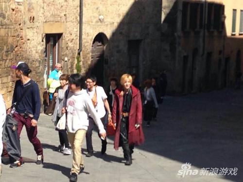 之前曝光的钢炼现场照片