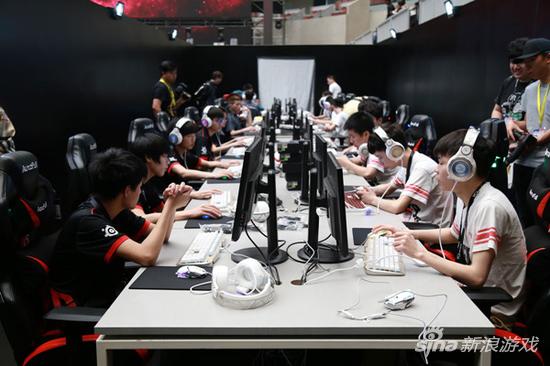 电子竞技的声势日渐火热，正在向传统体育项目看齐
