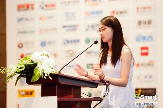 魔多VR联合创始人徐琴