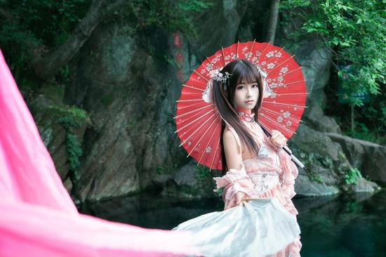 朔雪秀萝  cn:  兔叽