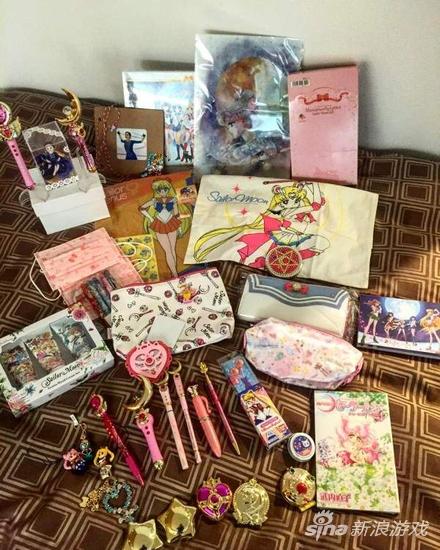 粉丝们送给她的周边