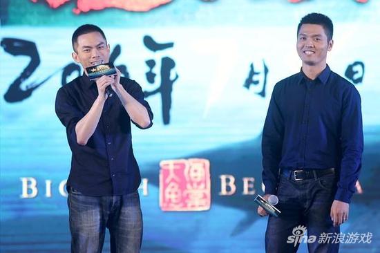 两位导演在发布会上