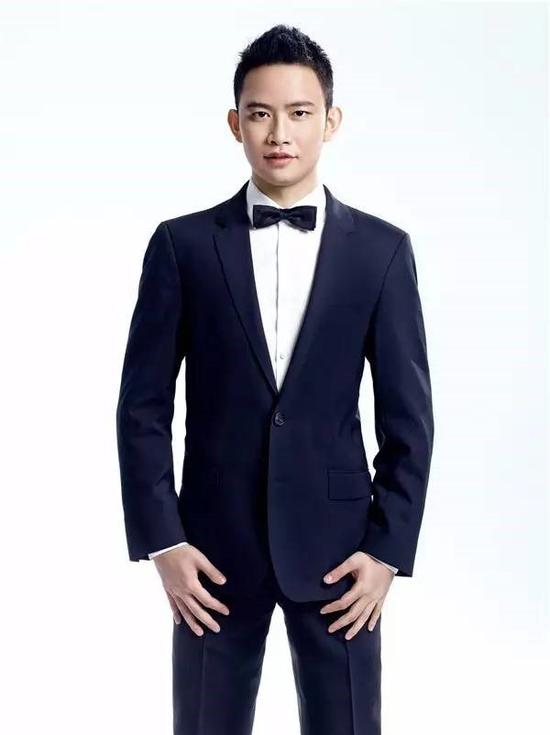 扎实富有磁性的FreeAgain