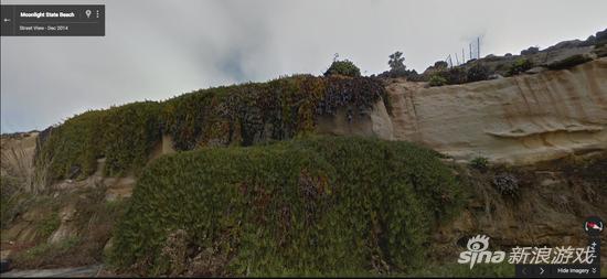 悬崖大约有9层楼高