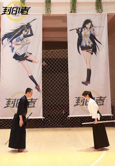 迷之相似，真人版尤莉受青睐