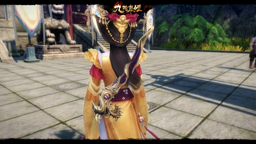 南宫世家兵器及身份装