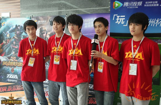 2012年9月前WE的阵容，刀哥打野，IF辅助