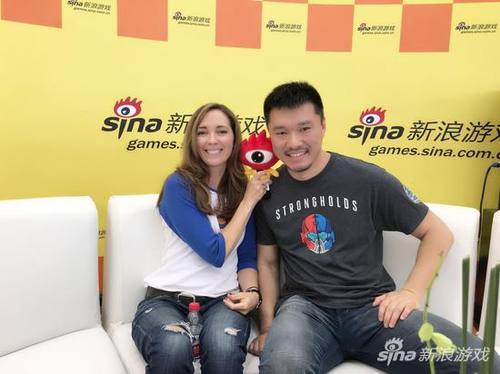 343 Industry总负责人Bonnie Ross女士和微软Xbox中国总经理谢恩伟先生