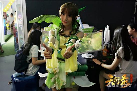 图9 新种族coser亮相