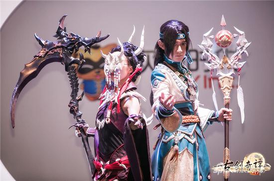 图1 现场玩家们认为咒隐与司命两位coser非常具有“CP”感