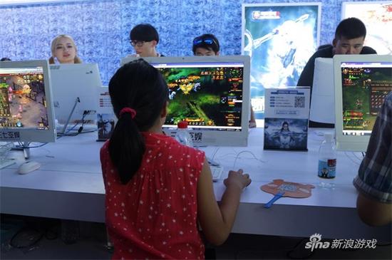 37《雪鹰领主》玩家试玩中