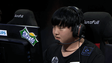 Uzi第1500个击杀镜头