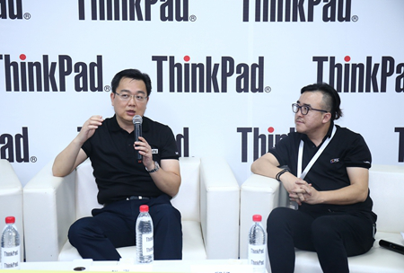 左：联想集团副总裁赵泓。右：ESL-Asia CEO 邱杨