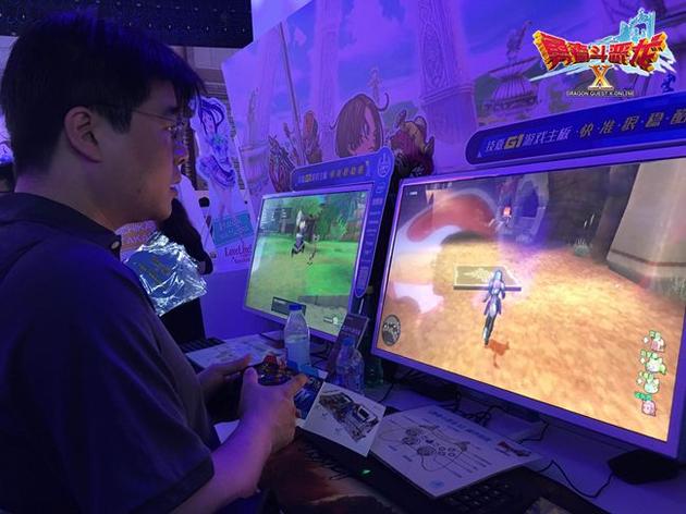 《勇者斗恶龙X》支持手柄操作