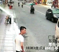 我的头发告诉我有大事要发生
赶紧去买彩票吧